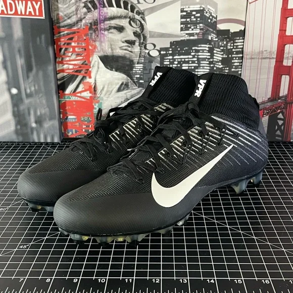 NWT Nike Vapor‎ Untouchable 2 CF Black and White Men\'s Football Cleats Sz 14 Nike Vapor Untouchable 2 CF VPR Black/White Football Cleats  main image 4